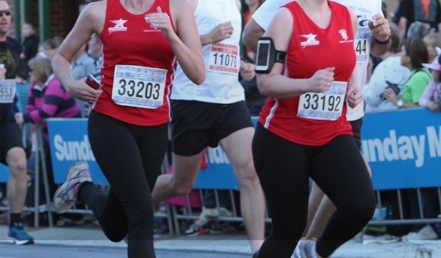 Runners on their way Lumary City-Bay Fun Run Sunday 18 Sep 2022